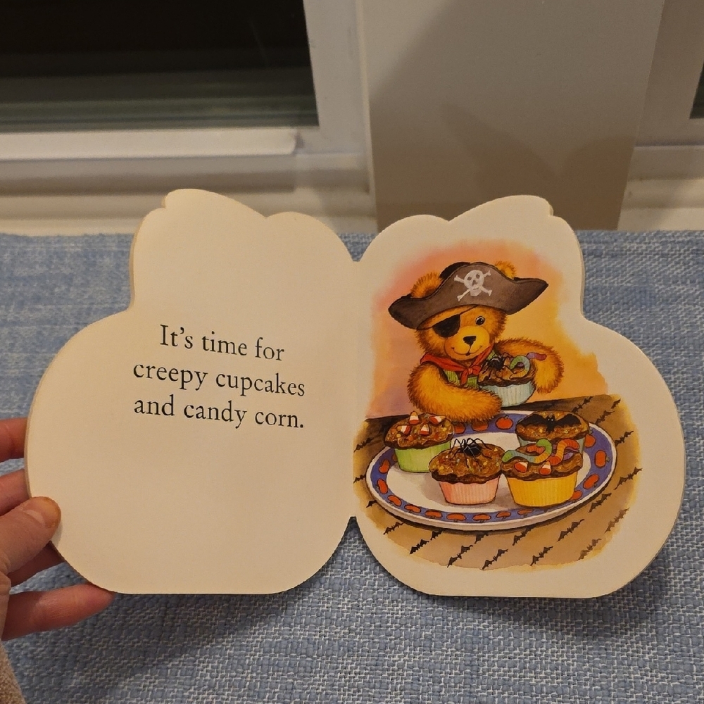 Corduroy's Trick-or-Treat Book for Kids - Picture 3 of 3